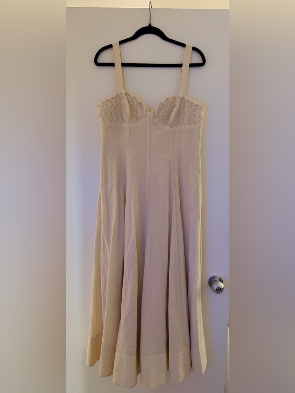 ANTONIO MELANI Cream Strap Shoulder Maxi Dress with Scalloped Bodice